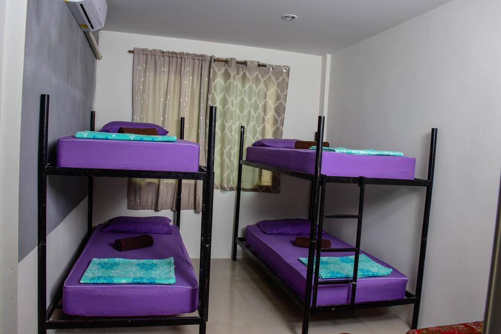 The Wanderlust Hostel Ko Pha Ngan Exterior photo