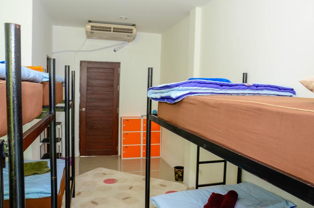 The Wanderlust Hostel Ko Pha Ngan Exterior photo